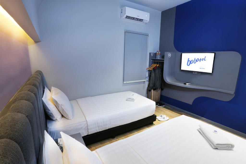 J Hotel Medan Kültér fotó