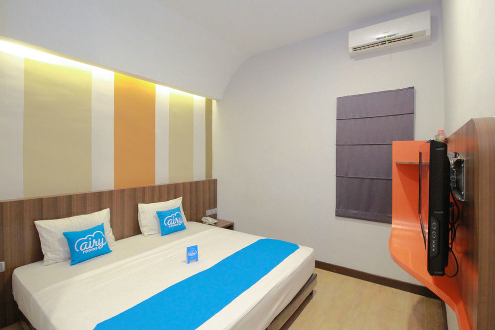 J Hotel Medan Kültér fotó