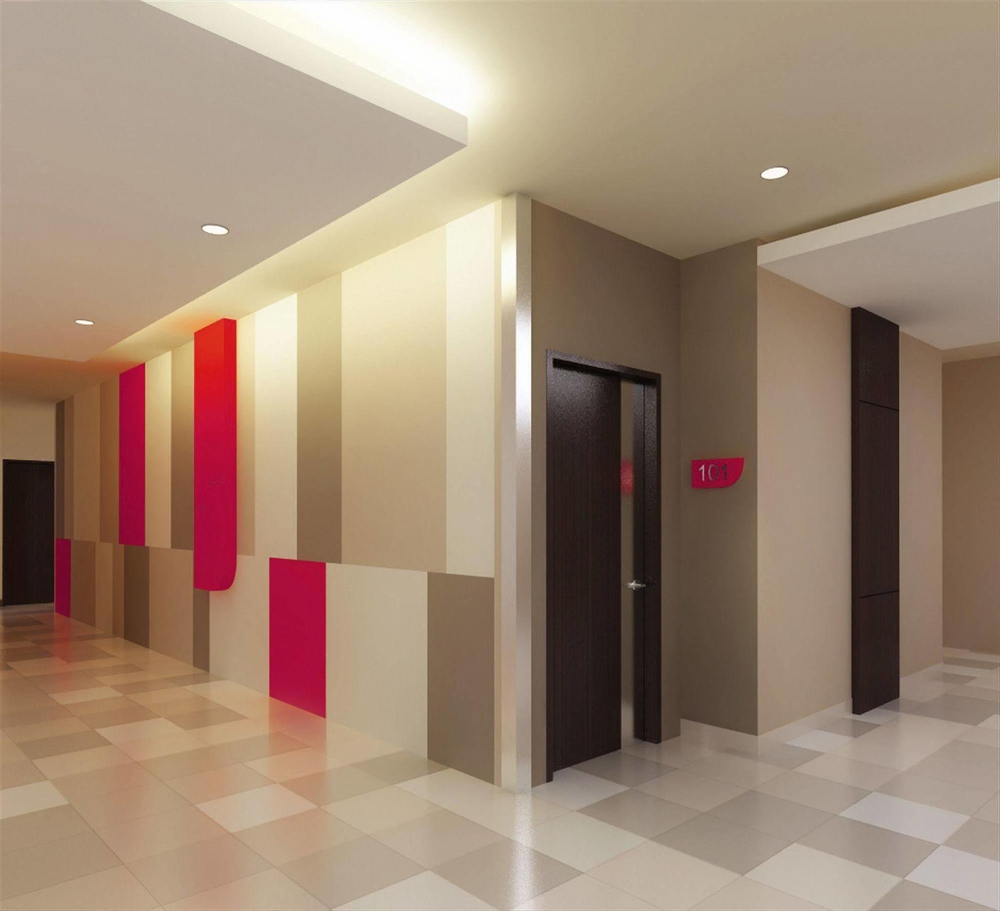 J Hotel Medan Kültér fotó